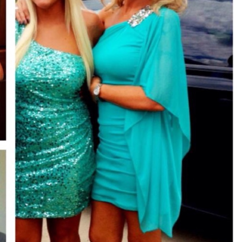 New Year’s Eve Party Reception Dress Juniors Size Large Exquisite BLING Goddess